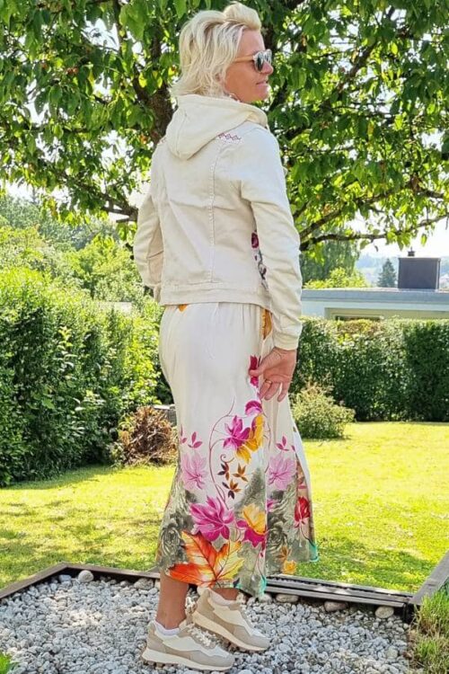 outfit_f-s-25_49_seniera.design_1_www.seniera.fashion